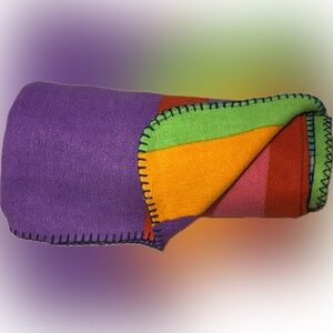 NWOT  🦋💜  Colorful Striped Blanket  🧵💥